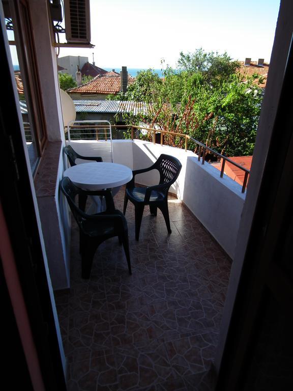 Guest House Olimpiya Sveti Vlas Exterior photo
